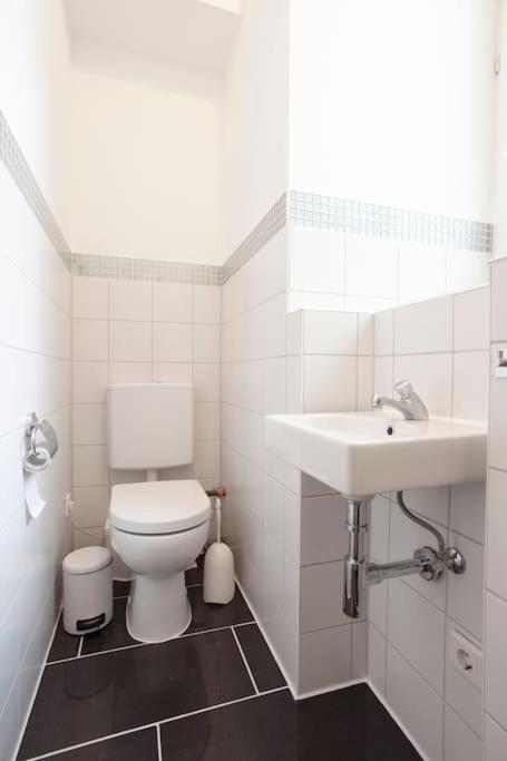 Exclusive 2-Room Souterrain Apartment Nürnberg Dış mekan fotoğraf